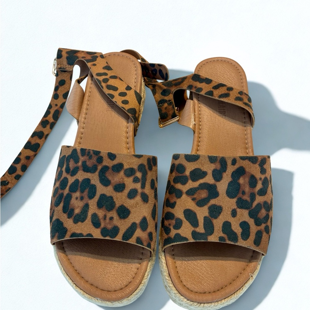 Leopard Print Sandals Size 11